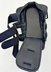 BraceAbility Closed Toe Walking Shoe Small Black Lightweight Broken Toe Boot