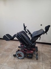 PERMOBIL C400 WHEELCHAIR,W/ POWER 8″ LIFT, TILT,RECLINE,&LEGS. PERMOLOCK, LIGHTS