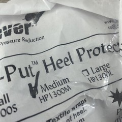 DermaSaver Size Medium (12″-14.5″) Beige Stay-Put Heel Protector – HP1300 NWT