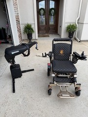 Majestic by ComfyGo Majestic Power Wheelchair Electric Foldable Black Aluminum