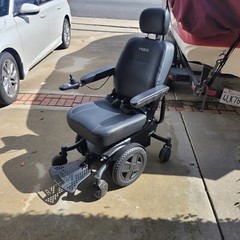 Pride Mobility Jazzy EVO 613 Power Chair – USED JZEVO614HD