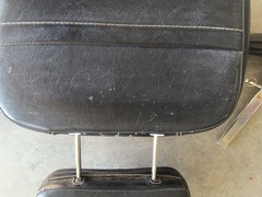 MOBILITY SCOOTER SEAT WITH SWIVEL BASE AND ARM RESTS