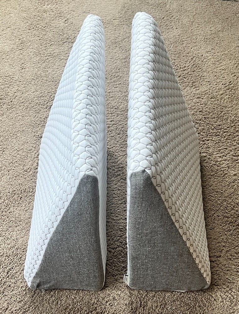 2 Brentwood Home Wedge Pillows 10” – Gray 24x24x10 Medium Firm
