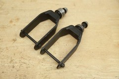 PAIR Caster Forks for Quickie Pulse 6 / 5 Q500M Q300M Zippie ZM-310 Power Chairs