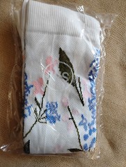 Woman’s Compression Diabetic Floral Socks Brand New White Pink Blue S/M