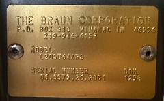 L205U64ARS, L200UARS BRAUN ULTRA SERIES 06 COMMERCIAL WHEELCHAIR LIFT. *NEW NOS