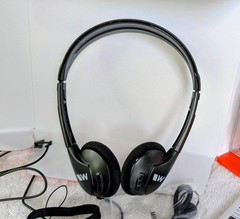 NEW WilliamsSound PockeTalker Ultra Personal Sound Amplifier Headphones PKT D1EH
