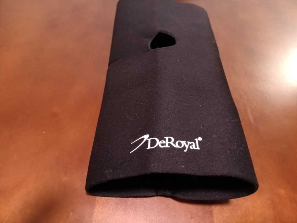 DeRoyal Open Patella Knee Sleeve
