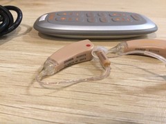 Zounds Hearing Aid Charging Base and Remote – Hearing Aids Included Clareza 16