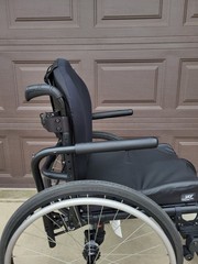 UPGRADED* Quickie Nitrum Rigid Frame Wheelchair 16″X18″ Used Black 16″ x 18″