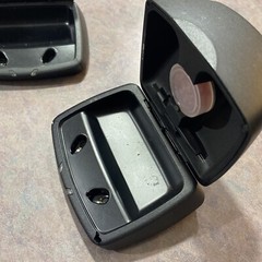 1 Unit Starkey Model 700 Muse hearing aid battery charger Cosmetic Damage Read