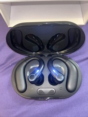 Royal Hearing F-Aid Bluetooth Hearing Aids – Rechargeable Case New With Open-box