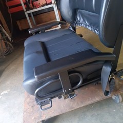 Here Is A Seat For A 1650 Jazzy It’s Extra Wide Seat And It May Fit Other Chairs