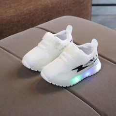 Zapatos De Niños Luces Zapatilla De Deporte De Moda Para Niños Zapato Casual New