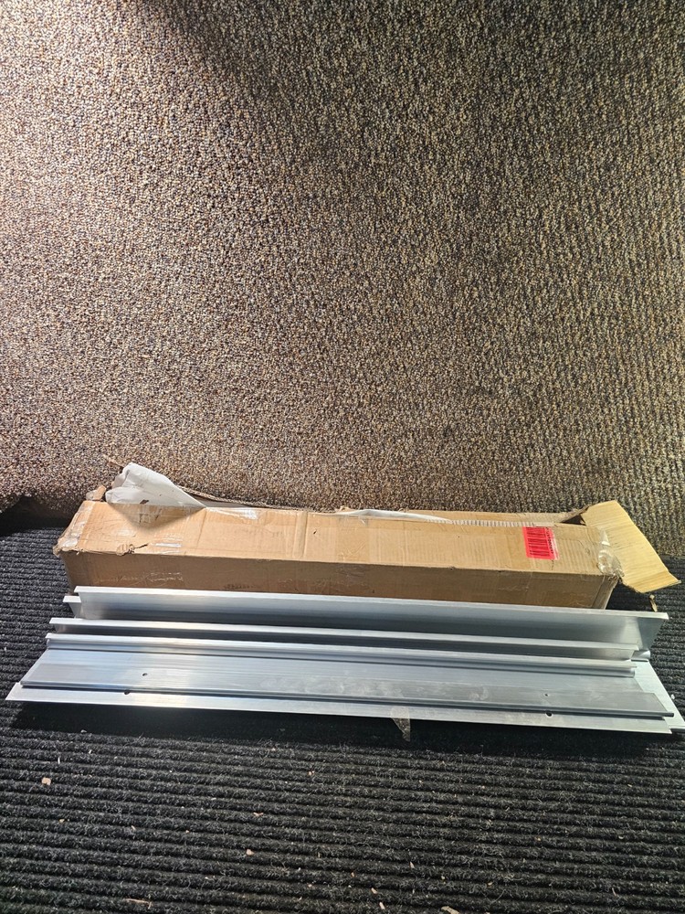 4″ Rise Wheelchair Threshold Ramp Adjustable Ramp 3WMT25051045