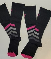 Unisex Compression Socks, LANGOV Compression Socks For Women & Men Circulation