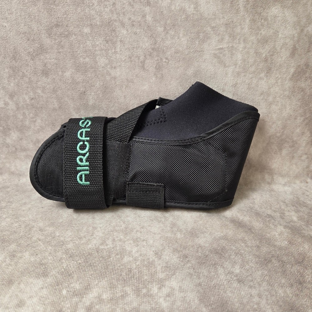Aircast Ankle Support Brace Left Foot Black Adjustable Compression Strap Wrap