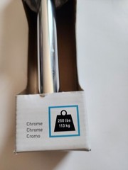 Moen Bath Grip Chrome 9 in Corrosion Resistant Easy Installation 250 lbs LR2250