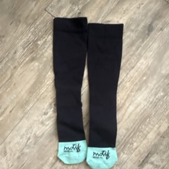 Motif Medical Graduated Compression Socks 20-30 mmHg Black/Green