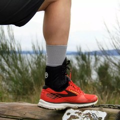Pro-Tec Athletics Lightweight Lace-up Ankle Brace