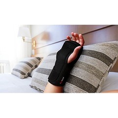 Feisuo 1 Pair Night Wrist Sleep Support Brace – Fits Both Hands Small, Black