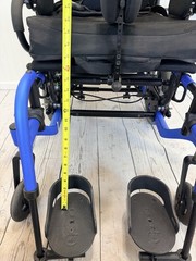 Quickie Iris Tilt in space w/ recline Wheelchair 17″x20″ adj depth