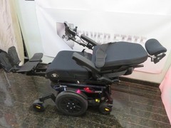 NEW QUANTUM EDGE 3 WITH POWER TILT,RECLINE SEAT ELEVATE, LEGREST *0 Miles on OD