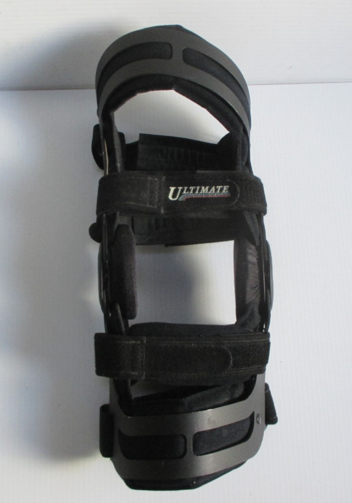 Bledsoe Dynamic Ultimate Knee Brace Right Size Small