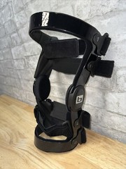CUSTOM BLEDSOE Z12 ADJ OA MEDIAL BRAND NEW SEE PICTURES FOR MEASUREMENTS