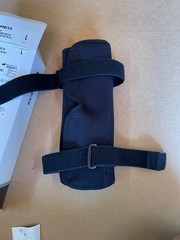 Breg Econ Hinged Knee Brace Large L Wraparound Open Back Black Orthopedic 11214