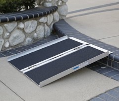 AllCure 3′ (36″ x 31″) Extra Wide Aluminum Foldable Wheelchair Loading Ramp