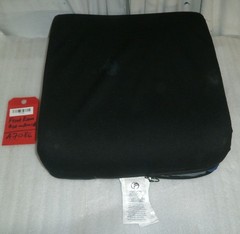 FUTURE MOBILITY WHEELCHAIR CUSHION 06T-24601 SIZE 18 X 20 X 5″ GOOD CONDITION