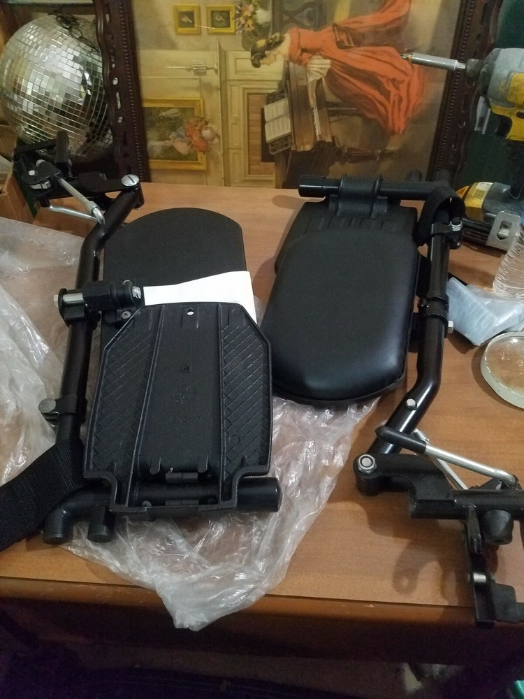 Smartleg Wheelchair Leg foot rest set 17″ Left & right Side adjustable 44200X27