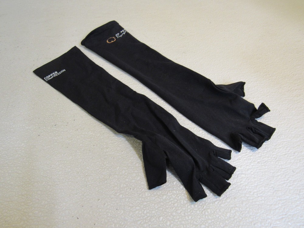 Copper Fit Pair Long Compression Gloves Black Unisex Size M