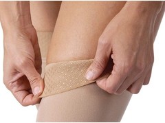 JOBST Relief Petite Thigh High Dot Band Closed Toe 20-30mmHg (Black) X-Large
