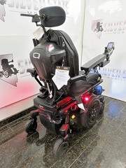 QUANTUM Stretto EDGE 3 TILT, RECLINE, 12″ iLevel LEGS, Lights ONLY 2 MILE on OD