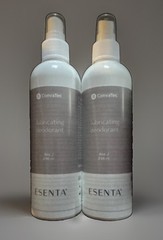 ConvaTec ESENTA Lubricating Deodorant Spray 8 oz 236 ml urostomy colostomy lot/2