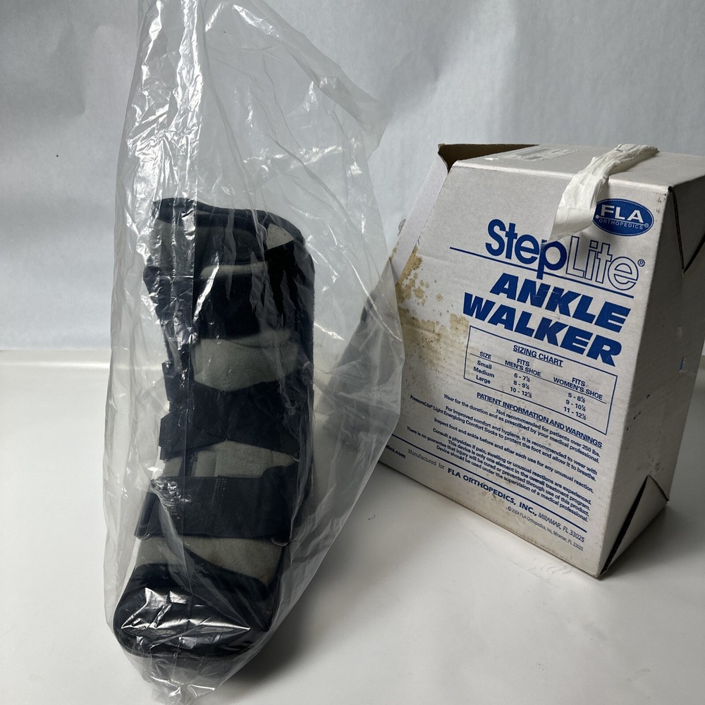 FLA Steplite Easy Strider Ankle Walker Low Height Boot Size Large Black