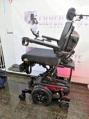 QUANTUM Stretto EDGE 3 TILT, RECLINE, 12″ iLevel LEGS, Lights ONLY 2 MILE on OD
