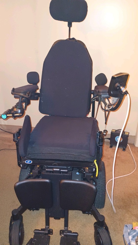 Quantum Edge 3 Powered Wheelchair