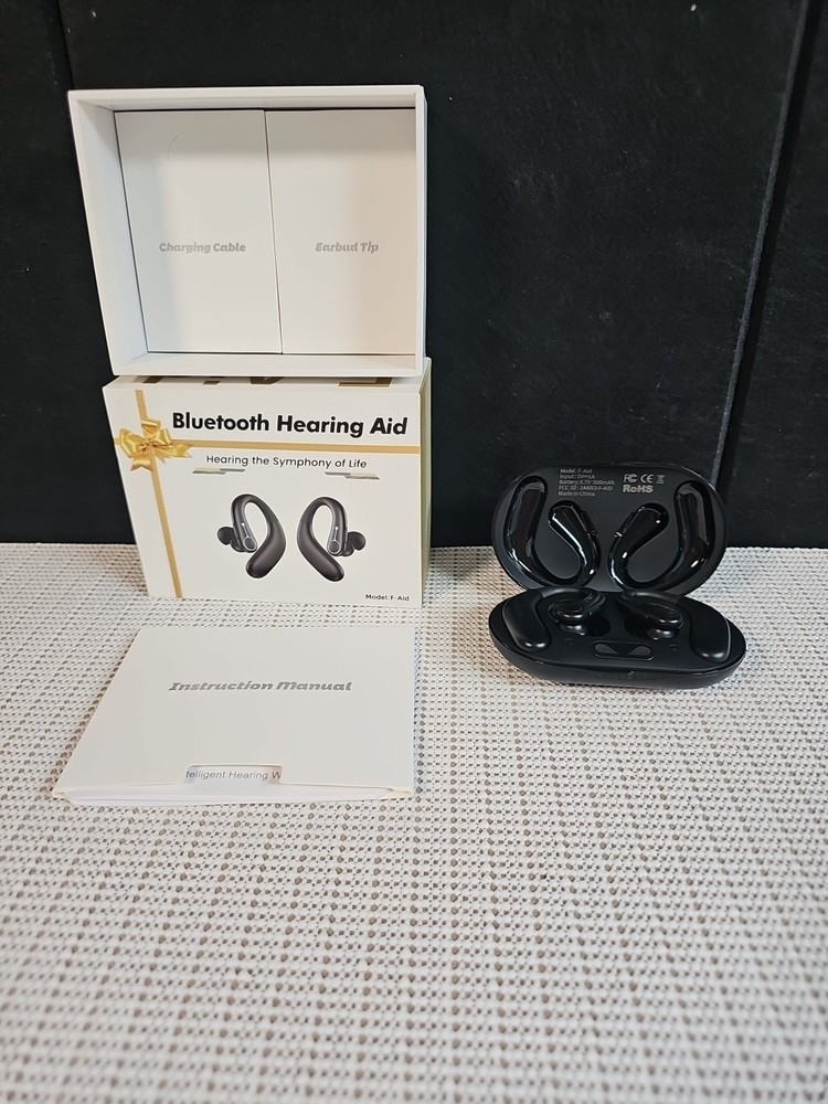 Royal Hearing F -Aid- Bluetooth Hearing Aid Black New in Open Box