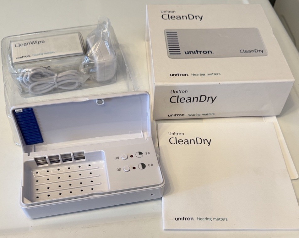 NWT Unitron CleanDry Hearing Aid Dryer & Dehumidifier UV-C Sanitizer Never Used!