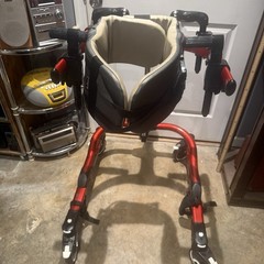 Rifton Pacer K630 Pediatric MEDIUM Gait Trainer 150 Lb Weight limit Gently Used