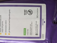 Medline ReadyBath Antibacterial Thick Adult Bath Wipes, 4 Wipes, 8×8″ Scented
