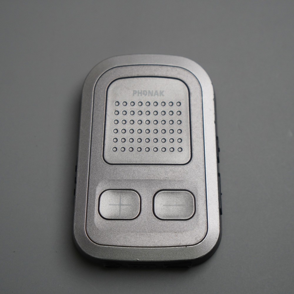 Phonak ComPilot Bluetooth Hearing Aid Streamer Remote Control Silver Black