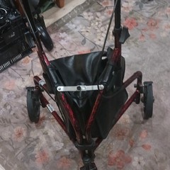 Drive Winnie Walker 3-Wheel Rollator Handbrakes Bag Red/Black