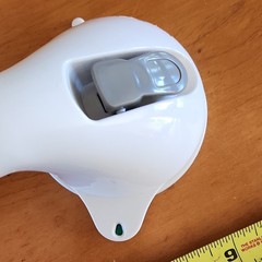 Suction Cup Grab Bar Handle Non-Slip White/Gray Plastic Rubber total length 17″.