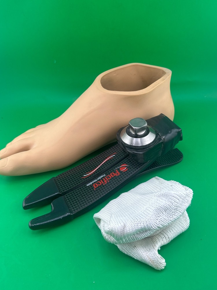 Freedom Innovations Pacifica Prosthetic Foot. Size 24. Category 3, Right Foot