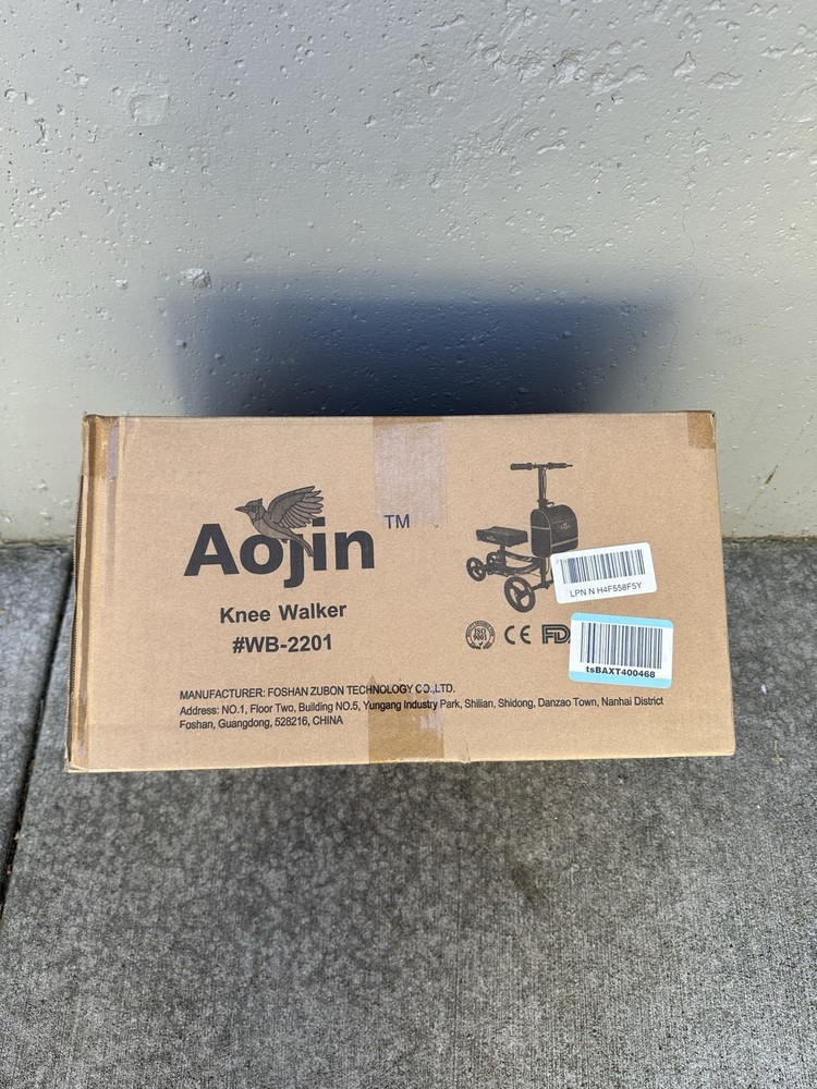 AOJIN Knee Walker Black Model WB-2201