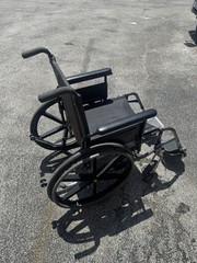 FREEZY By QUICKIE folding WHEELCHAIR Lightweight